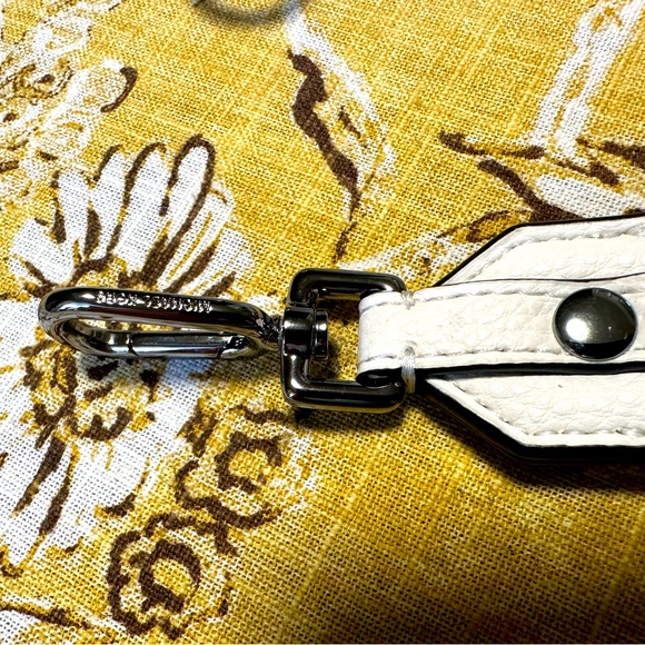 Michael Kors Bag and Wallet Set - Picture 5 of 7